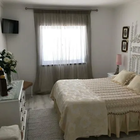 Vivenda Azevedo Casa de hóspedes *