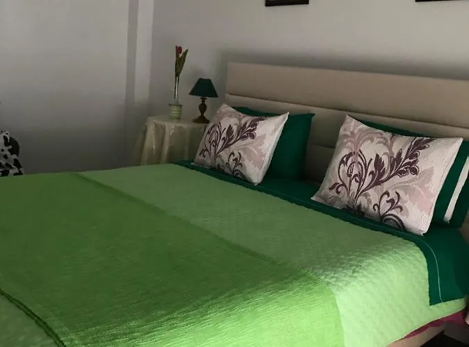 Vivenda Azevedo Casa de hóspedes Nazaré