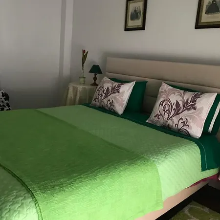 Vivenda Azevedo Gasthof Nazaré