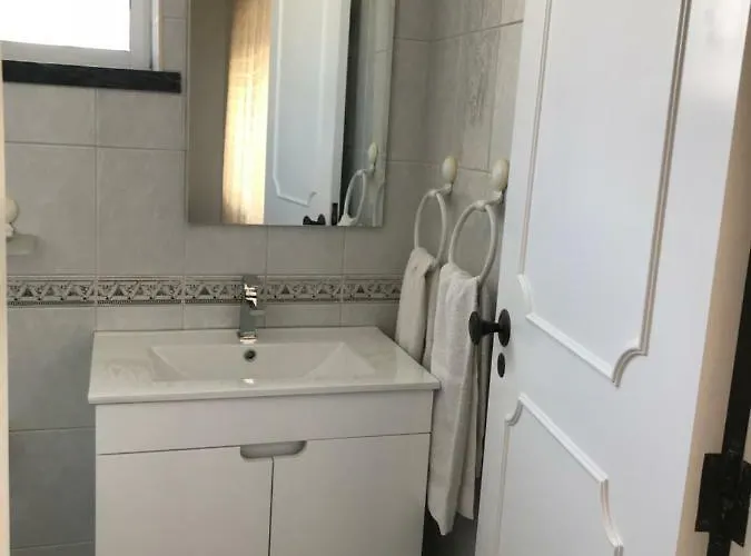 Vivenda Azevedo Nazaré